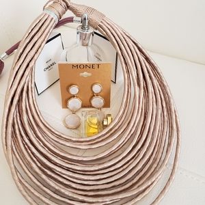 15-tier statement necklace